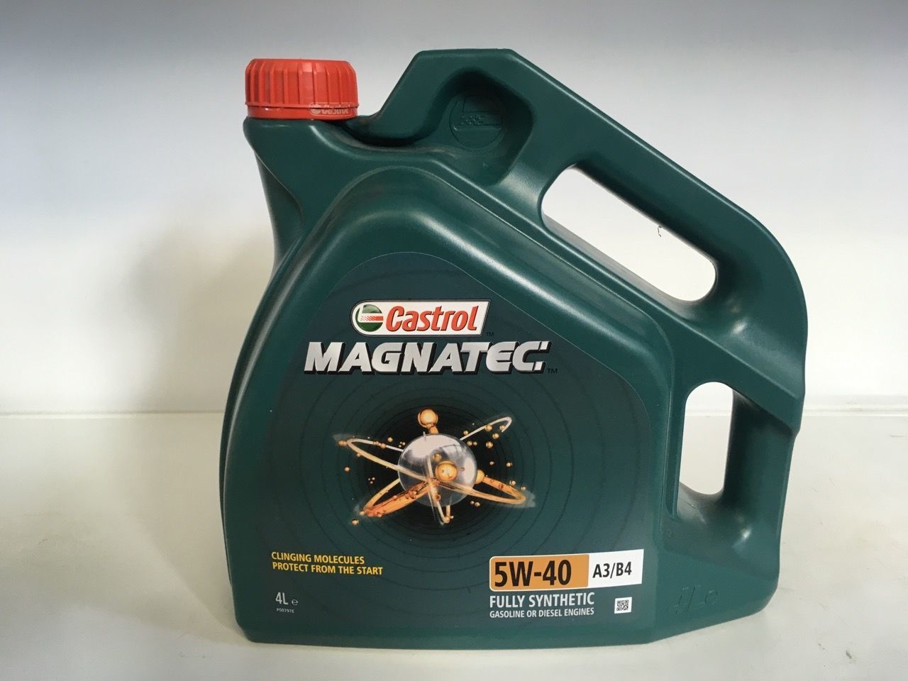 Моторное масло Castrol Magnatec 5w-40 a3/b4 (4л)