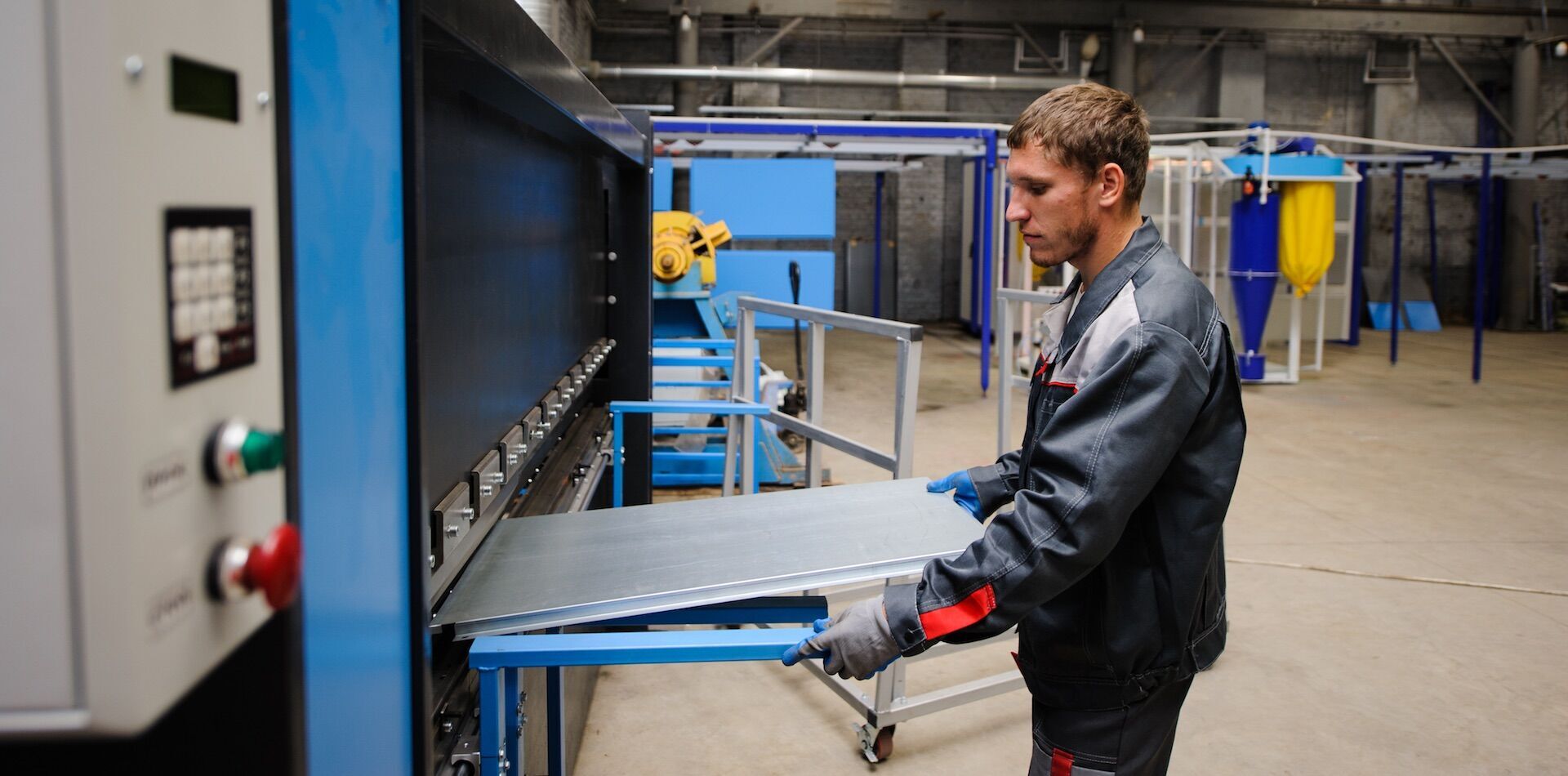 Производство фасадных кассет, цена в Перми от компании Пермский Завод ...