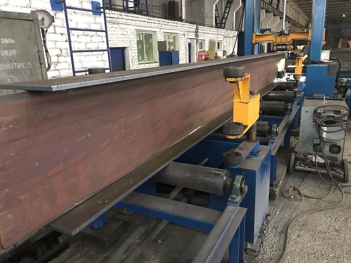 балка производители. балка двутавровая сварная 66. деревянная балка бкд 250. шадринский зок. двутавр lvl брус 240.