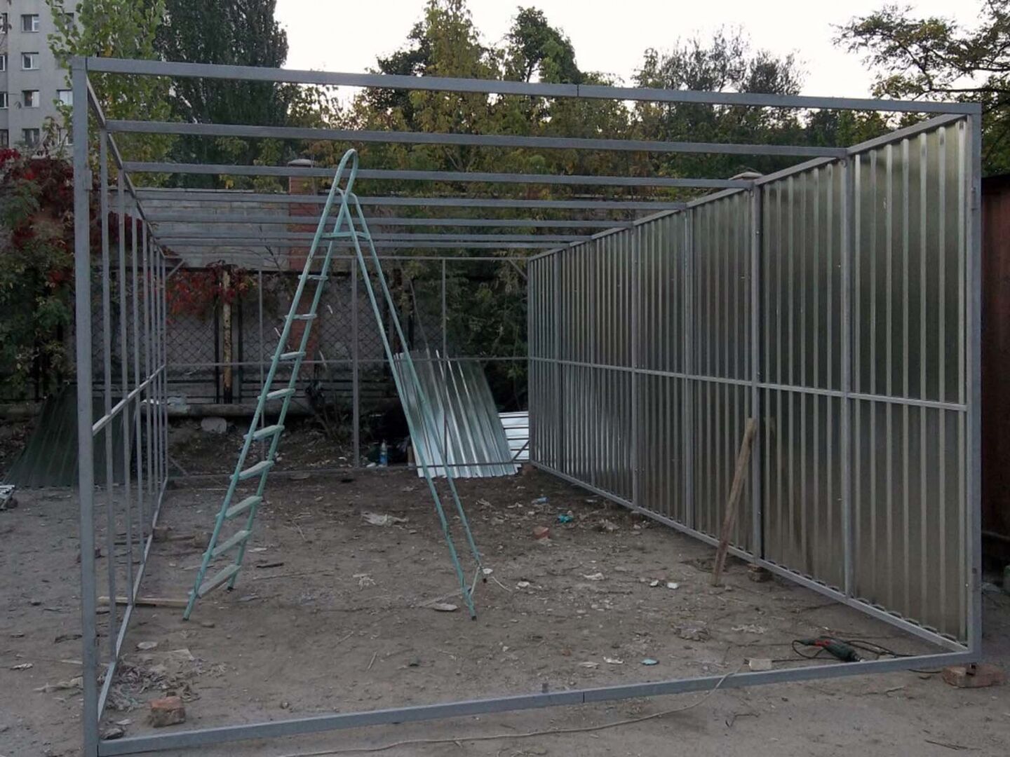 Хозблок из профиля